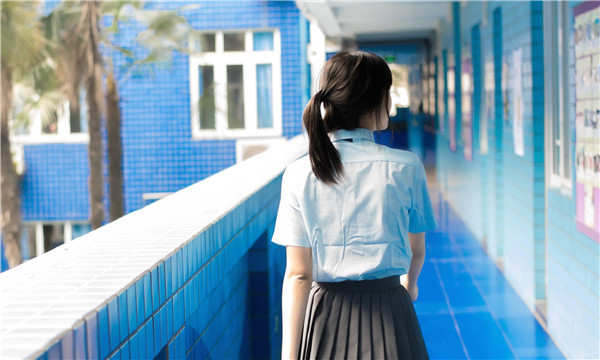 卫滨如何找到一个可以帮助我生孩子的女人？